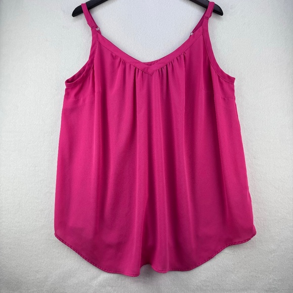 torrid Tops - TORRID Tank Top Plus Women Sz 2 V-Neck Straps Fucsia